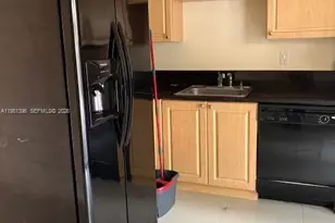 680 NW 82nd Pl, Miami, FL 33126 - Photo 11