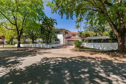 2111 Alhambra Cir, Coral Gables, FL 33134 - Photo 29