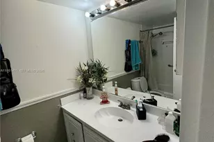 701 Three Islands Boulevard, Hallandale Beach, FL 33009 - Photo 7