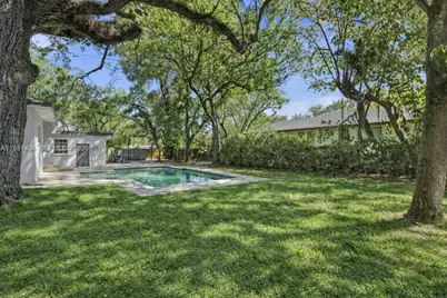 7870 SW 98th St, Miami, FL 33156 - Photo 17