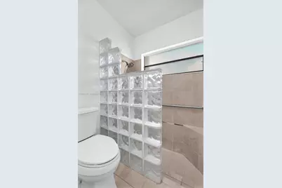 211 SW 87th Ter, Plantation, FL 33324 - Photo 37
