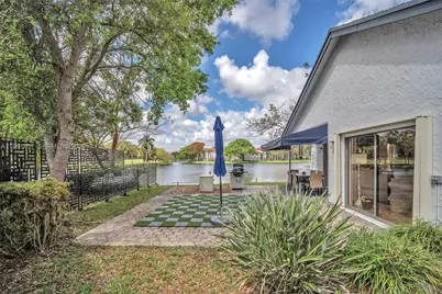 211 SW 87th Ter, Plantation, FL 33324 - Photo 39
