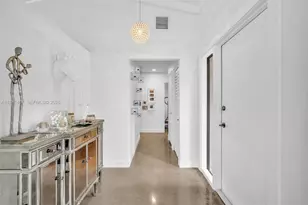 211 SW 87th Terrace, Plantation, FL 33324 - Photo 7