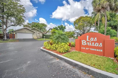 211 SW 87th Ter, Plantation, FL 33324 - Photo 53