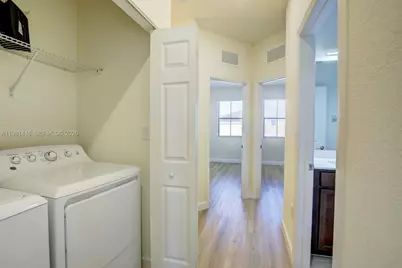 11981 SW 150th Pl, Miami, FL 33196 - Photo 11