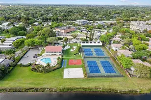 7825 Camino Real, Miami, FL 33143 - Photo 17