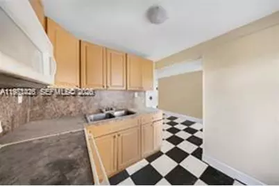 1675 NW 2nd St, Miami, FL 33125 - Photo 59