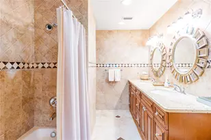 4725 SW 89th Ave, Miami, FL 33165 - Photo 9