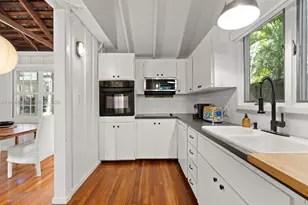 3558 Royal Palm Ave, Miami, FL 33133 - Photo 13