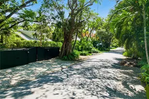 3558 Royal Palm Ave, Miami, FL 33133 - Photo 31