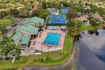 11585 N Quayside Dr, Cooper City, FL 33026 - Photo 45