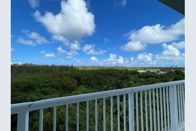 14951 Royal Oaks Ln #709, North Miami, FL 33181 - Photo 5