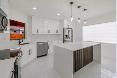 8940 SW 4th Ter, Miami, FL 33174 - Photo 9