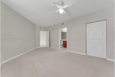 2421 NE 65th St #403, Fort Lauderdale, FL 33308 - Photo 23