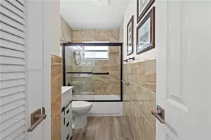 6945 NW 17th St, Margate, FL 33063 - Photo 31