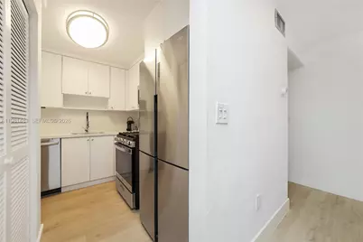 1205 Mariposa Ave #326, Coral Gables, FL 33146 - Photo 5