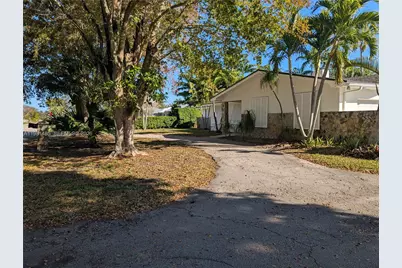 7970 SW 146th St, Palmetto Bay, FL 33158 - Photo 5