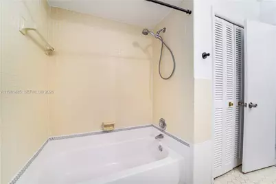 7970 SW 146th St, Palmetto Bay, FL 33158 - Photo 23