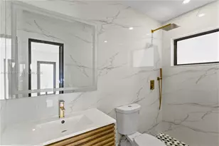 921 W 50th Pl, Hialeah, FL 33012 - Photo 39