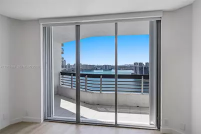 19101 NE 36th Ct #2604, Aventura, FL 33180 - Photo 15