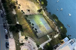 1750 N Bayshore Dr, Miami, FL 33132 - Photo 31