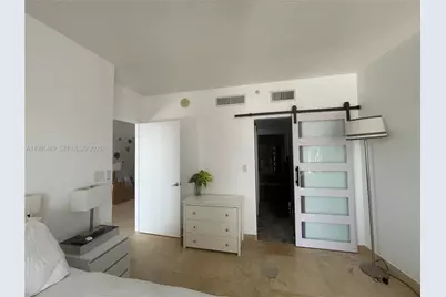 1750 N Bayshore Dr #2814, Miami, FL 33132 - Photo 19
