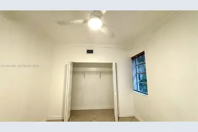 1559 Michigan Ave #305, Miami Beach, FL 33139 - Photo 11