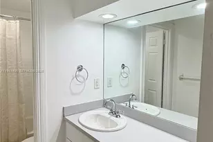 1559 Michigan Ave, Miami Beach, FL 33139 - Photo 19