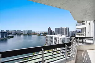 19101 NE 36th Ct, Aventura, FL 33180 - Photo 33