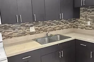 7911 N Colony Cir N, Tamarac, FL 33321 - Photo 9