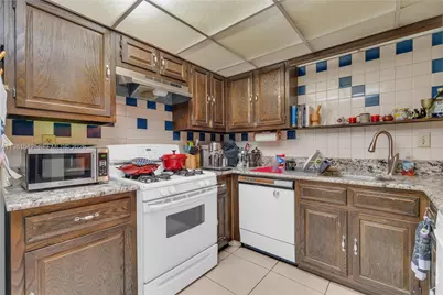 6411 SW 116th Ct #E, Miami, FL 33173 - Photo 7
