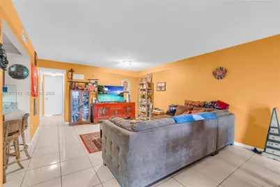 6411 SW 116th Ct #E, Miami, FL 33173 - Photo 11