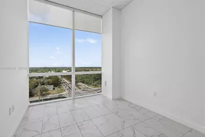 20200 W Dixie Hwy 901 Hwy, Miami, FL 33180 - Photo 29