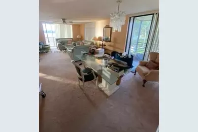 1100 Colony Point Cir #201, Pembroke Pines, FL 33026 - Photo 15