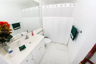 17145 N Bay Rd, Sunny Isles Beach, FL 33160 - Photo 23