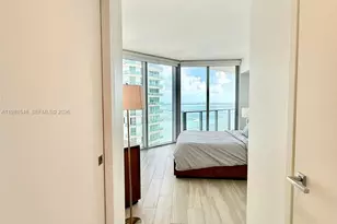 1300 Brickell Bay Dr, Miami, FL 33131 - Photo 11