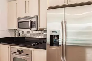 1111 SW 1st Ave, Miami, FL 33130 - Photo 5