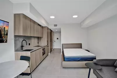 121 NE 5 St #801B, Miami, FL 33132 - Photo 13