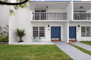 9430 SW 170th St, Palmetto Bay, FL 33157 - Photo 1