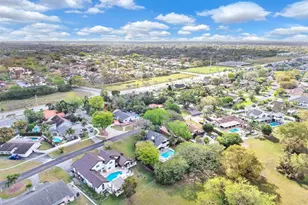 9300 E Calusa Club Dr, Miami, FL 33186 - Photo 49