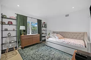 9300 E Calusa Club Dr, Miami, FL 33186 - Photo 27