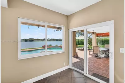 10376 SW 18th St, Davie, FL 33324 - Photo 19