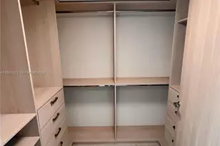 1000 Brickell Plaza, Miami, FL 33131 - Photo 23