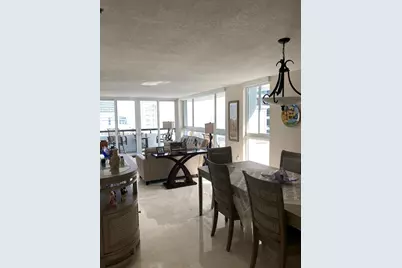 3200 Collins Ave #10-1, Miami Beach, FL 33140 - Photo 5