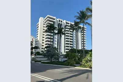3200 Collins Ave #10-1, Miami Beach, FL 33140 - Photo 1