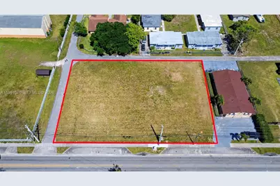 429 SW 6th Ave, Homestead, FL 33030 - Photo 1