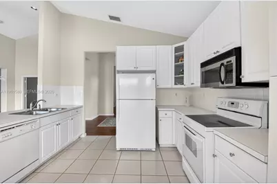 6595 Jackie Way, Lake Worth, FL 33467 - Photo 15