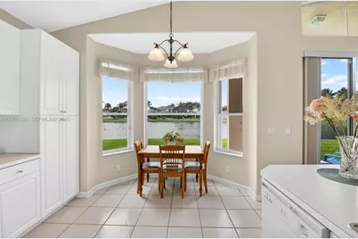 6595 Jackie Way, Lake Worth, FL 33467 - Photo 11