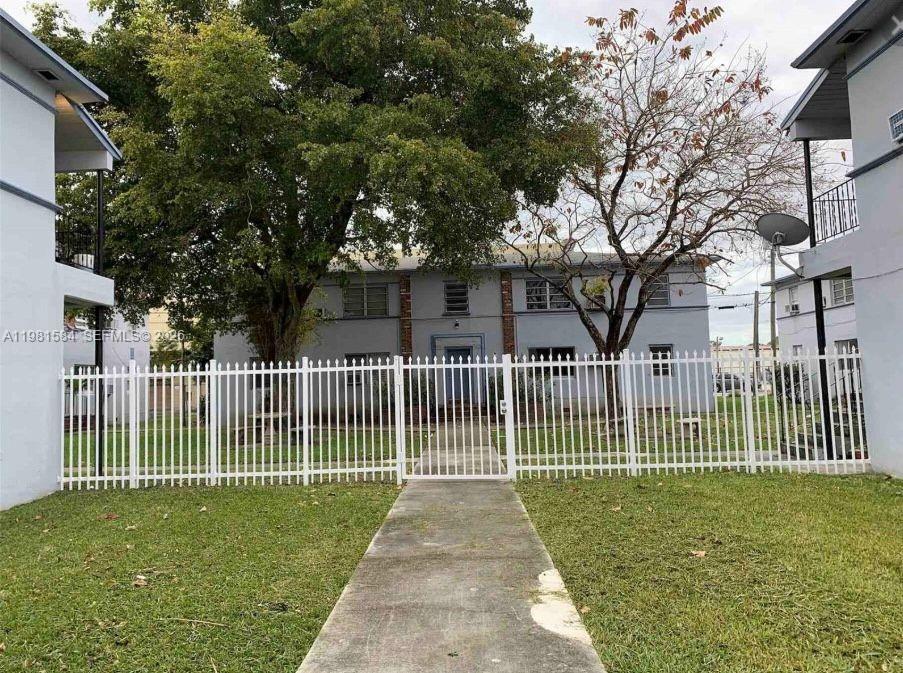 424 NE 82nd St #4C - 424 NE 82nd St #4C, Miami, FL 33138 Luxury Property | Jose Angel Pina