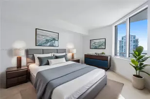 325 S Biscayne Blvd, Miami, FL 33131 - Photo 7